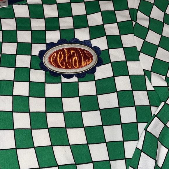 Petals and Peacock’s green white and blue checkered long sleeve sweatshirt Med - Picture 4 of 5